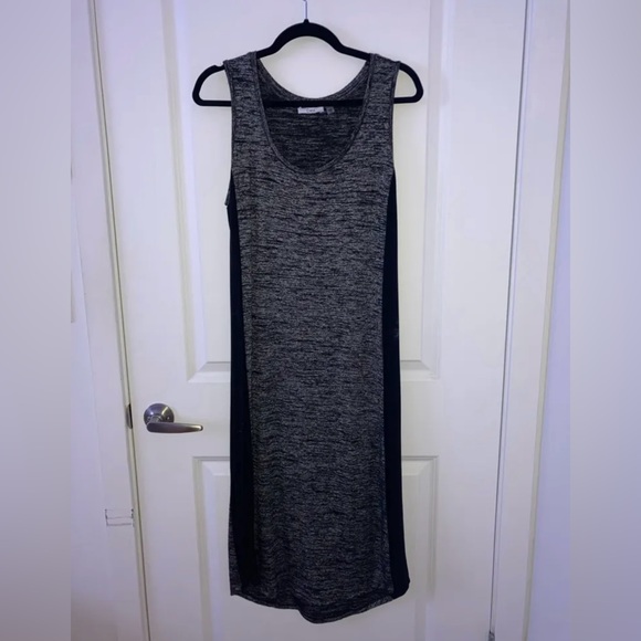 Dress/Robe DEX - Picture 1 of 4